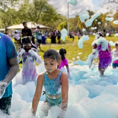 Kids playing in foam Baltimore